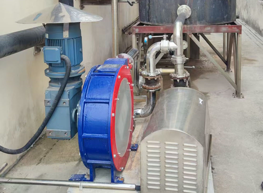 華運機械軟管泵助力某啤酒公司革新硅藻泥輸送工藝